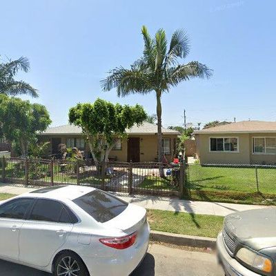 12113 Phillips Ave, Lynwood, CA 90262