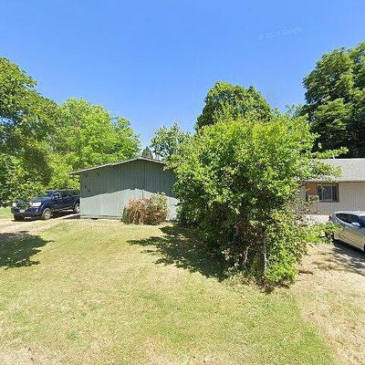 1212 Locust St, Medford, OR 97501