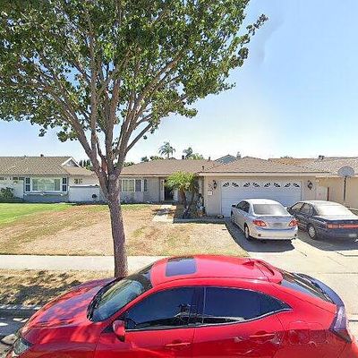 12166 Calendula Ave, Fountain Valley, CA 92708