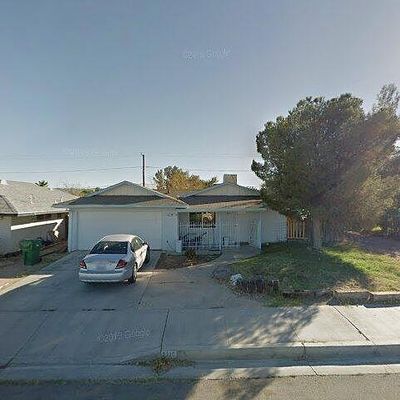 1217 W Upjohn Ave, Ridgecrest, CA 93555