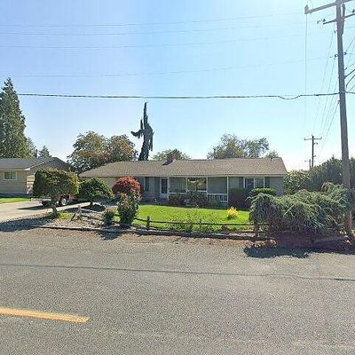 1219 W Grandview Ave, Sunnyside, WA 98944