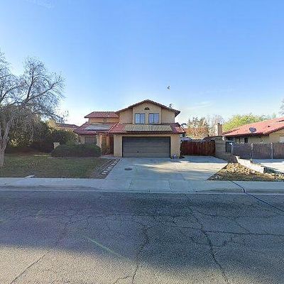 1221 Herzel Ave, Lancaster, CA 93535