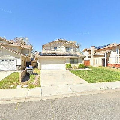 1221 W Avenue H4, Lancaster, CA 93534