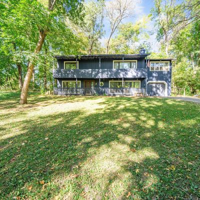 1229 Woodland Trl, Northfield, MN 55057