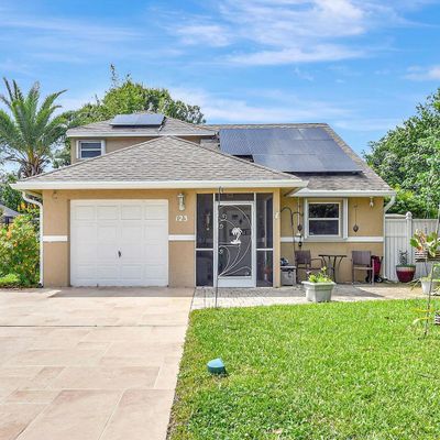 123 Buttonwood Cir, Boynton Beach, FL 33436