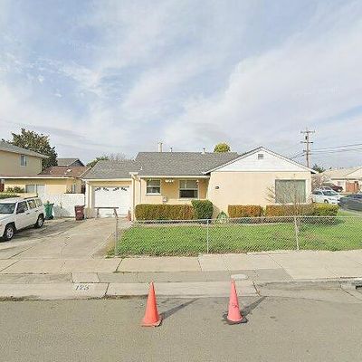 123 Fagundes St, Hayward, CA 94544