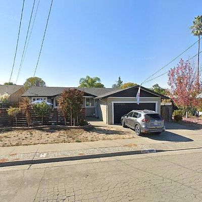 1237 Albert Dr, Santa Rosa, CA 95405