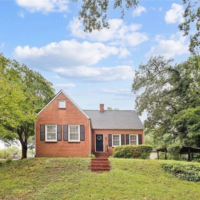 124 Coghill St, Bowling Green, VA 22427