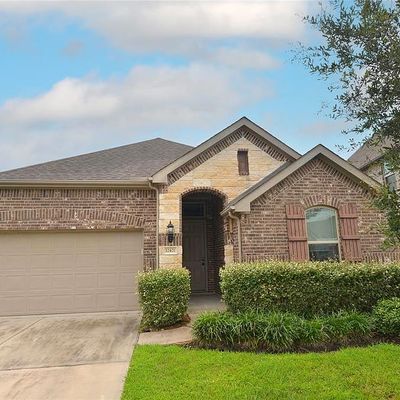 12421 Berberry Dr, La Marque, TX 77568