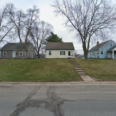 1243 7 Th Ave S, South Saint Paul, MN 55075