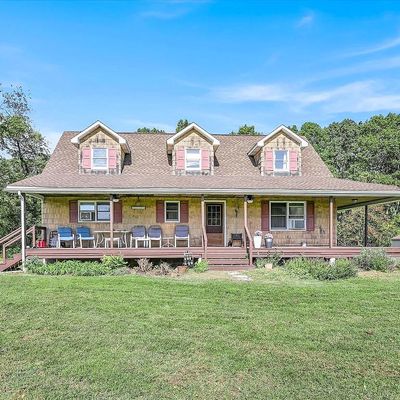 1131 Moyers Station Rd, Pine Grove, PA 17963