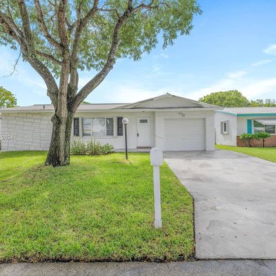 1131 Nw 90 Th Way, Plantation, FL 33322