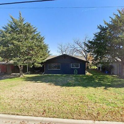 1131 Warden St, Benbrook, TX 76126