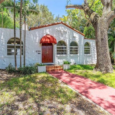 1139 Venetia Ave, Coral Gables, FL 33134