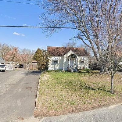 114 Axtell Ave, Vineland, NJ 08360