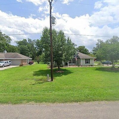 114 Branding Iron, Livingston, TX 77351