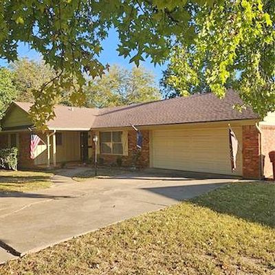 114 Carpenter Loop, Bonham, TX 75418