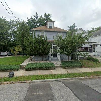 114 Grove St, Morrisville, PA 19067