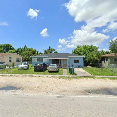 1140 Nw 111 Th St, Miami, FL 33168