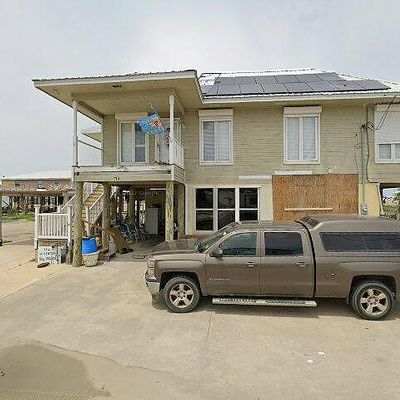 114 B W Central Ave, Grand Isle, LA 70358