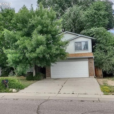 115 Monk St, Colorado Springs, CO 80911