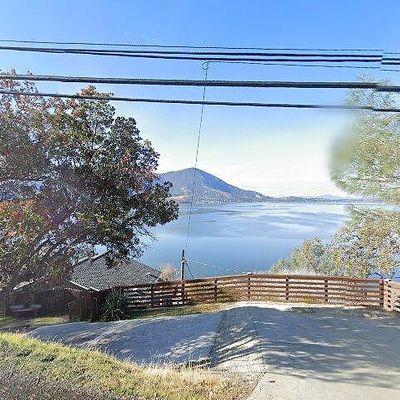 11515 Lakeshore Dr, Clearlake, CA 95422