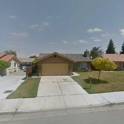 1174 South St, Hollister, CA 95023