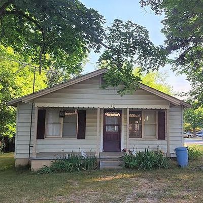 118 Ada Ave, Berryville, AR 72616