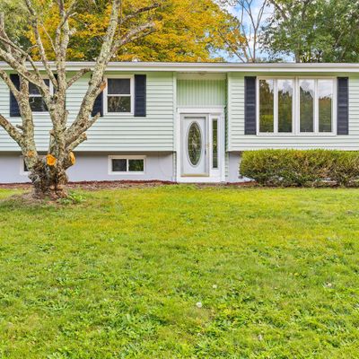 118 Meeting House Ln, Ledyard, CT 06339