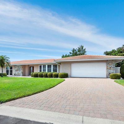 1180 Bogey Ln, Longboat Key, FL 34228