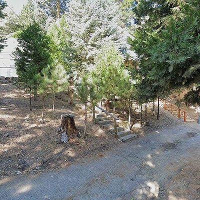 1180 Scenic Way, Rimforest, CA 92378