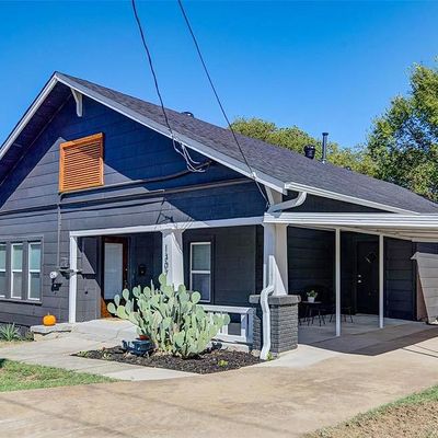 1307 S Trinity St, Decatur, TX 76234