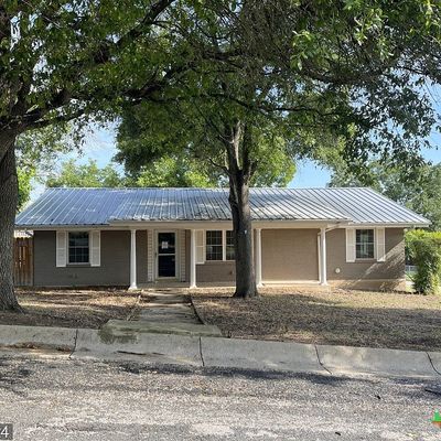 1309 W Avenue A, Lampasas, TX 76550