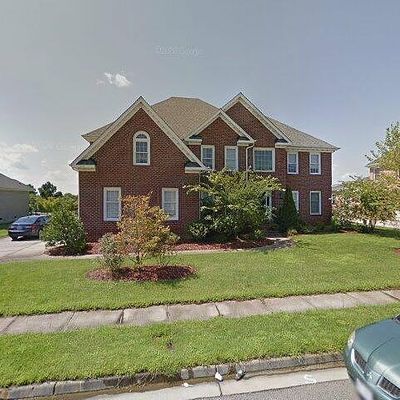 1310 Club House Dr, Chesapeake, VA 23322