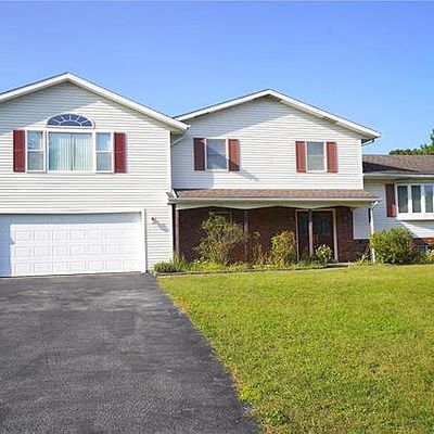 1310 Oakhurst Dr, Slatington, PA 18080