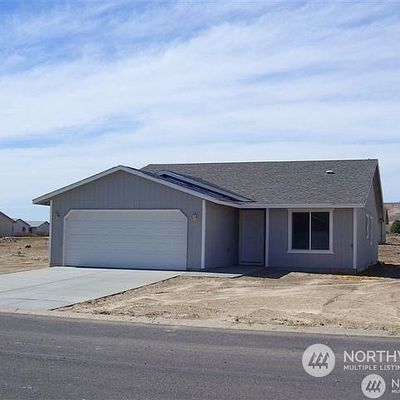 1311 Lancer Street, Moses Lake, WA 98837