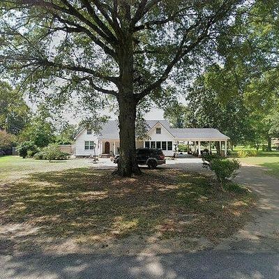 1313 Memorial Dr, Cleveland, MS 38732