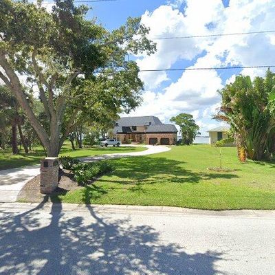 1316 S Riverside Dr, Indialantic, FL 32903