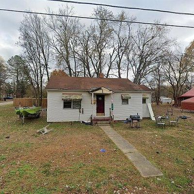 1317 Mcfadden St, Paris, TN 38242