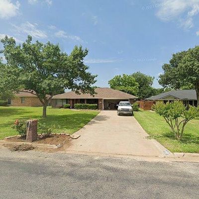 1318 N Dale Ave, Stephenville, TX 76401