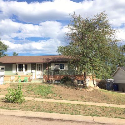 1318 Server Dr, Colorado Springs, CO 80910