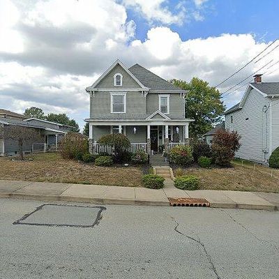 1320 W Crawford Ave, Connellsville, PA 15425