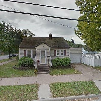 1326 Moore St, La Crosse, WI 54603