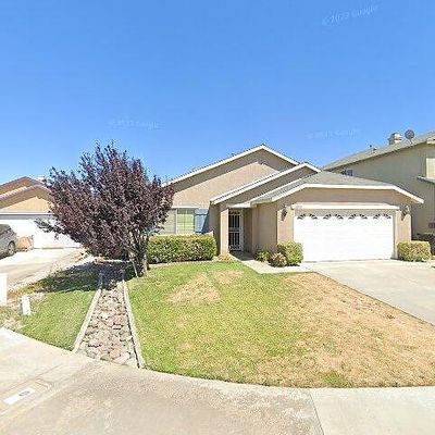 13285 Spicewood Ct, Victorville, CA 92392