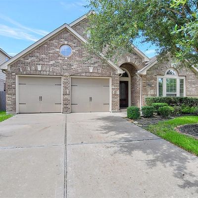 13305 Highland Lake Ln, Pearland, TX 77584