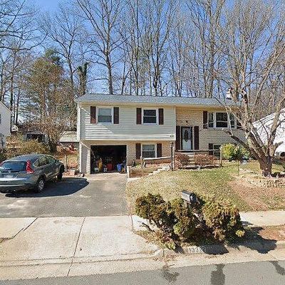 13322 Nassau Dr, Woodbridge, VA 22193