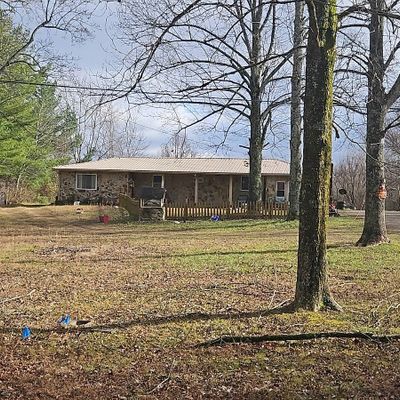 1341 Old Elmore Rd, Crossville, TN 38571