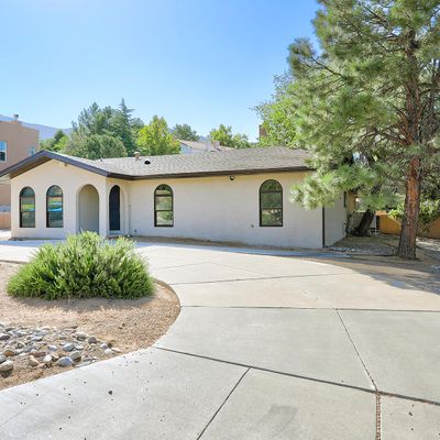 13426 Desert Hills Pl Ne, Albuquerque, NM 87111