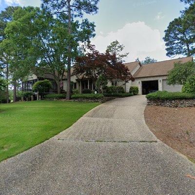 135 Lake Shore Dr, Pinehurst, NC 28374