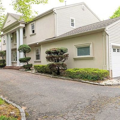 135 Westervelt Pl, Cresskill, NJ 07626